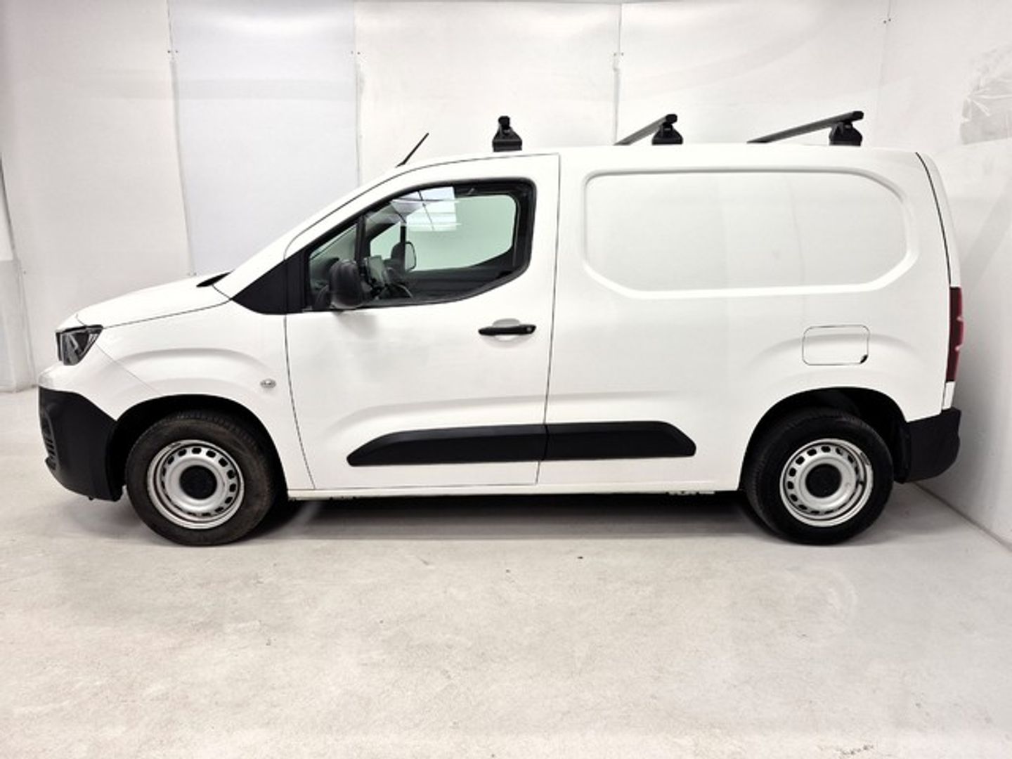 Peugeot Partner Furgon BlueHDi 100 Pro Standard 600kg 73 kW (98 CV)