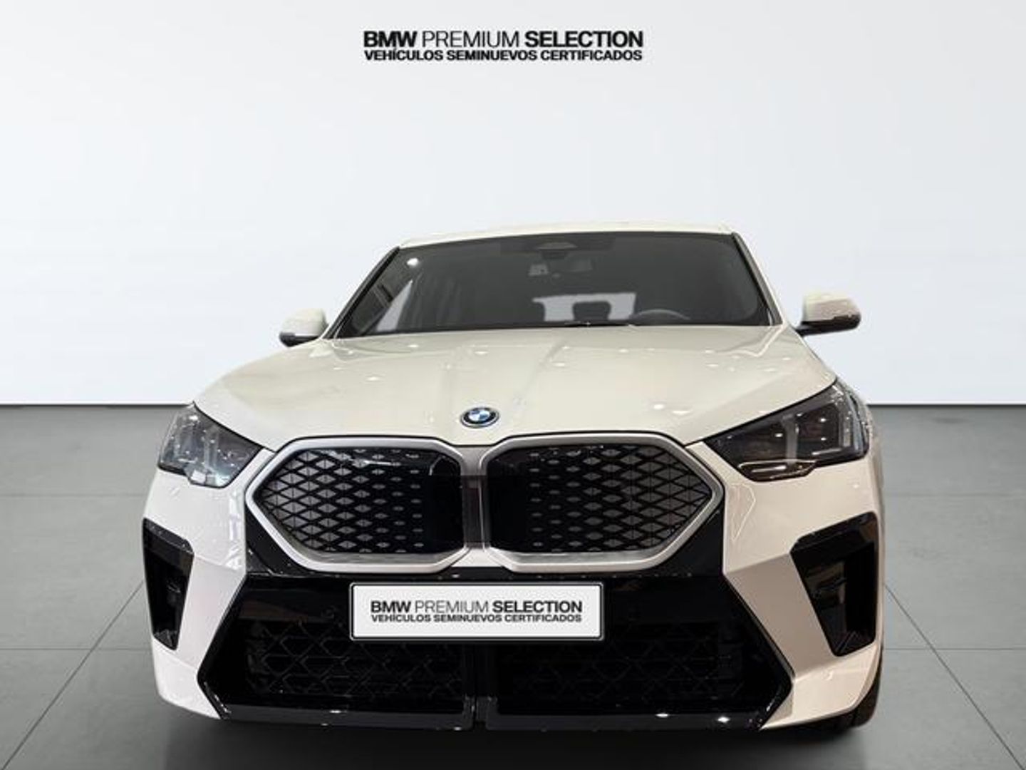 BMW iX2 eDrive20 150 kW (204 CV) Blanco SUV