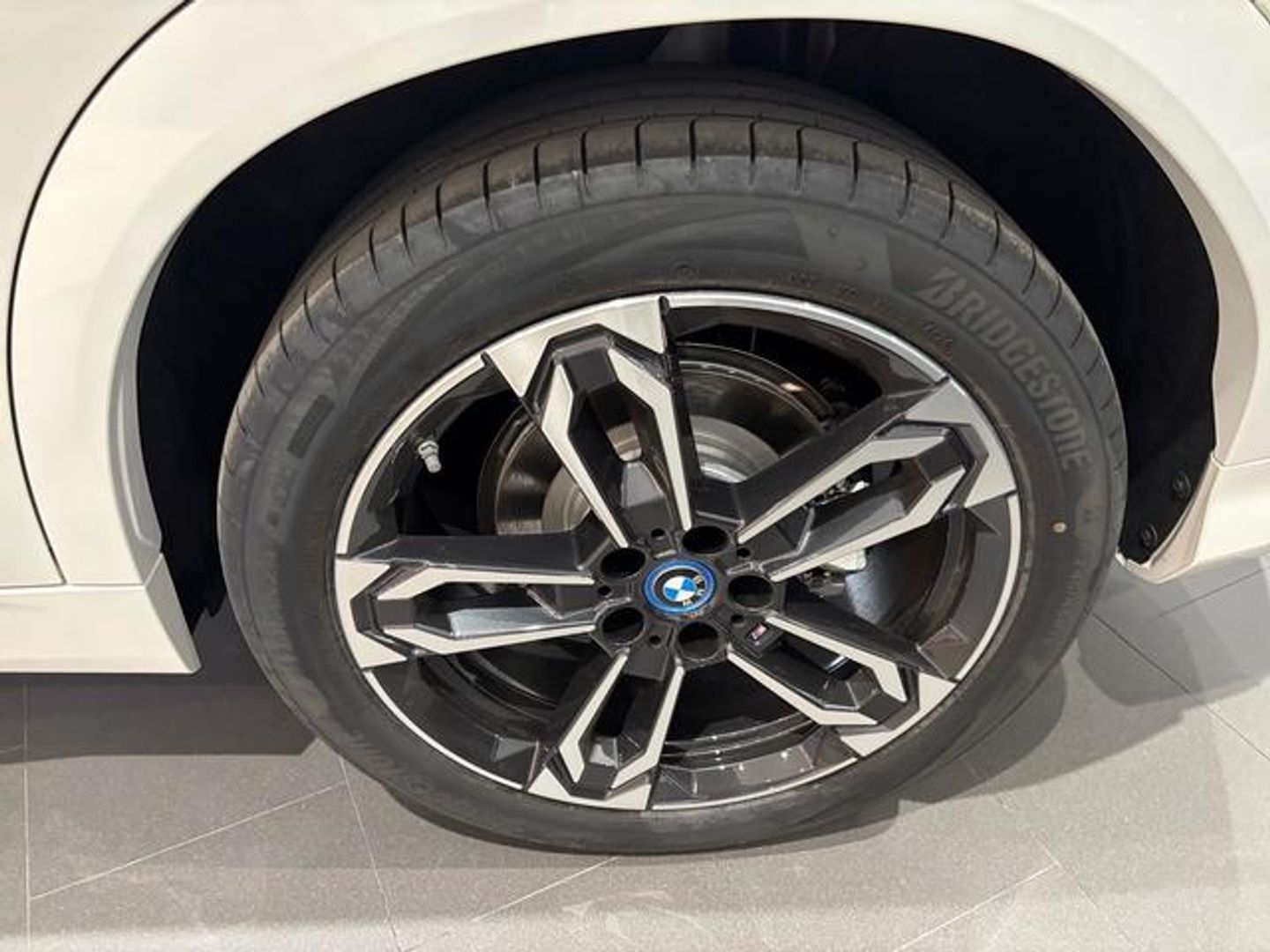 BMW iX2 eDrive20 150 kW (204 CV)