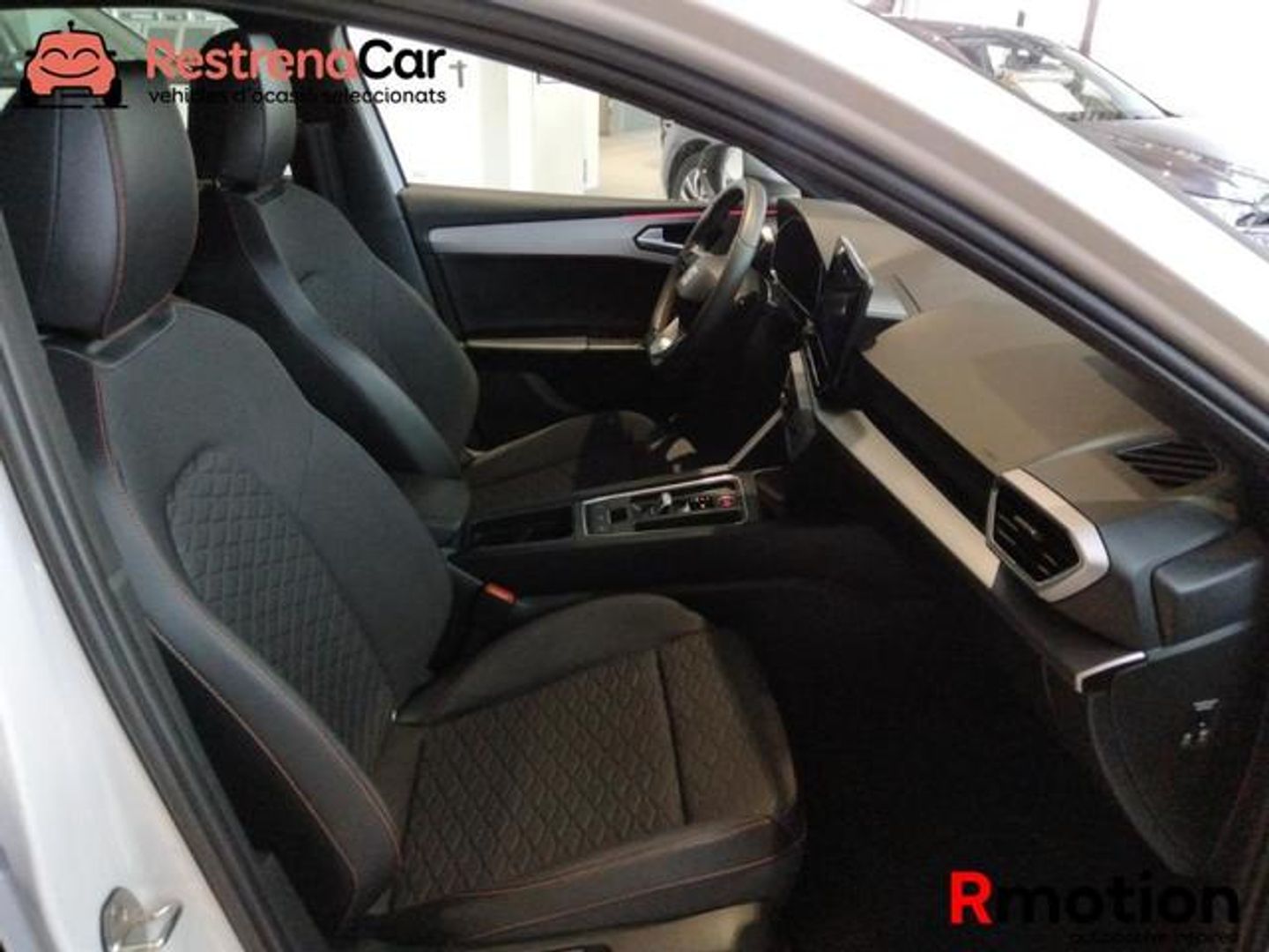 SEAT León 1.0 eTSI S&S FR 25 Aniversario DSG 81 kW (110 CV)