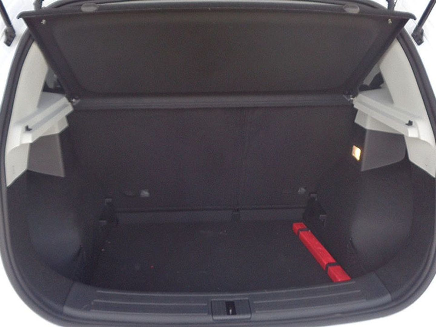 MG ZS 1.5 Luxury 78 kW (106 CV)