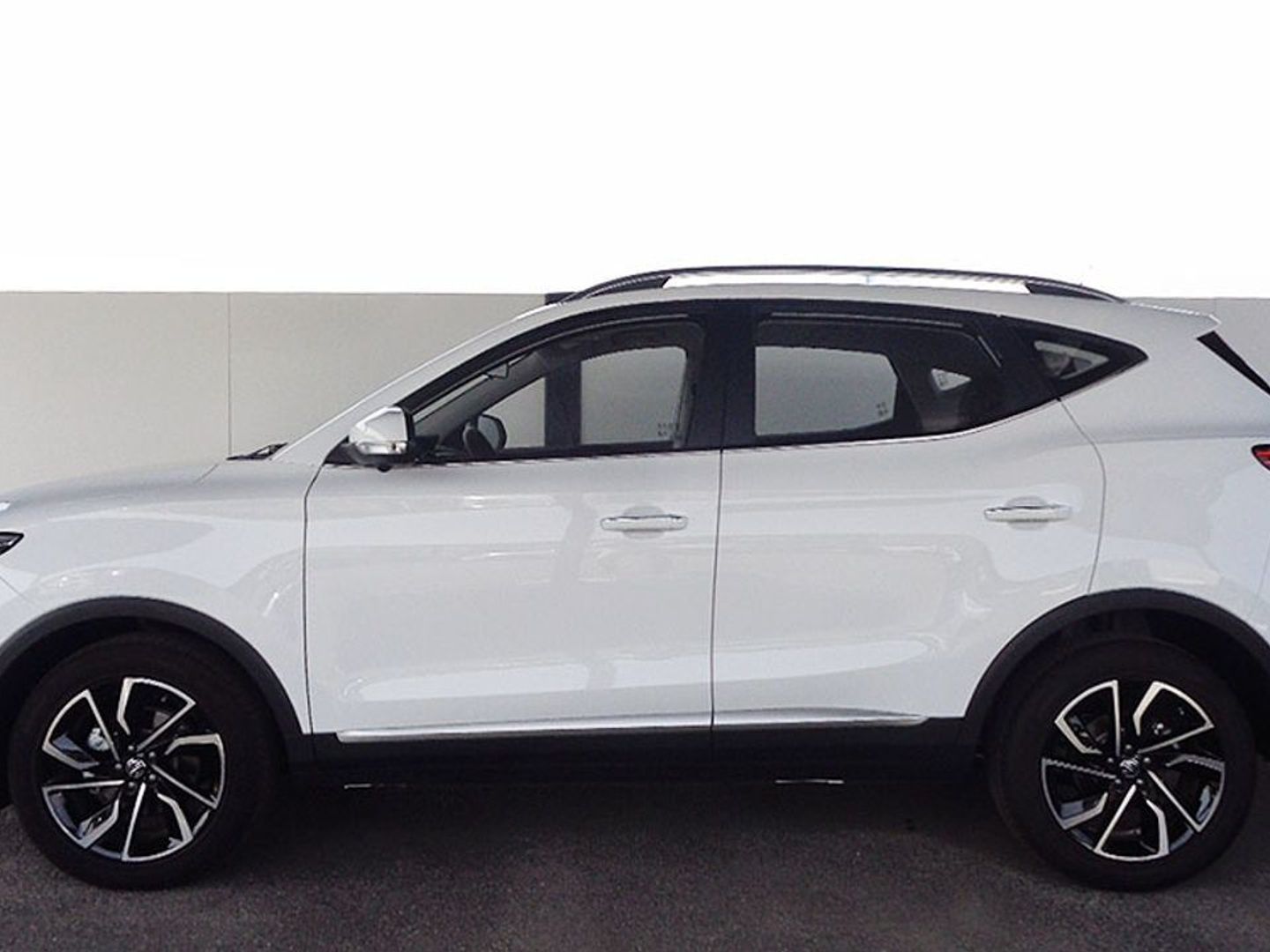 MG ZS 1.5 Luxury 78 kW (106 CV)