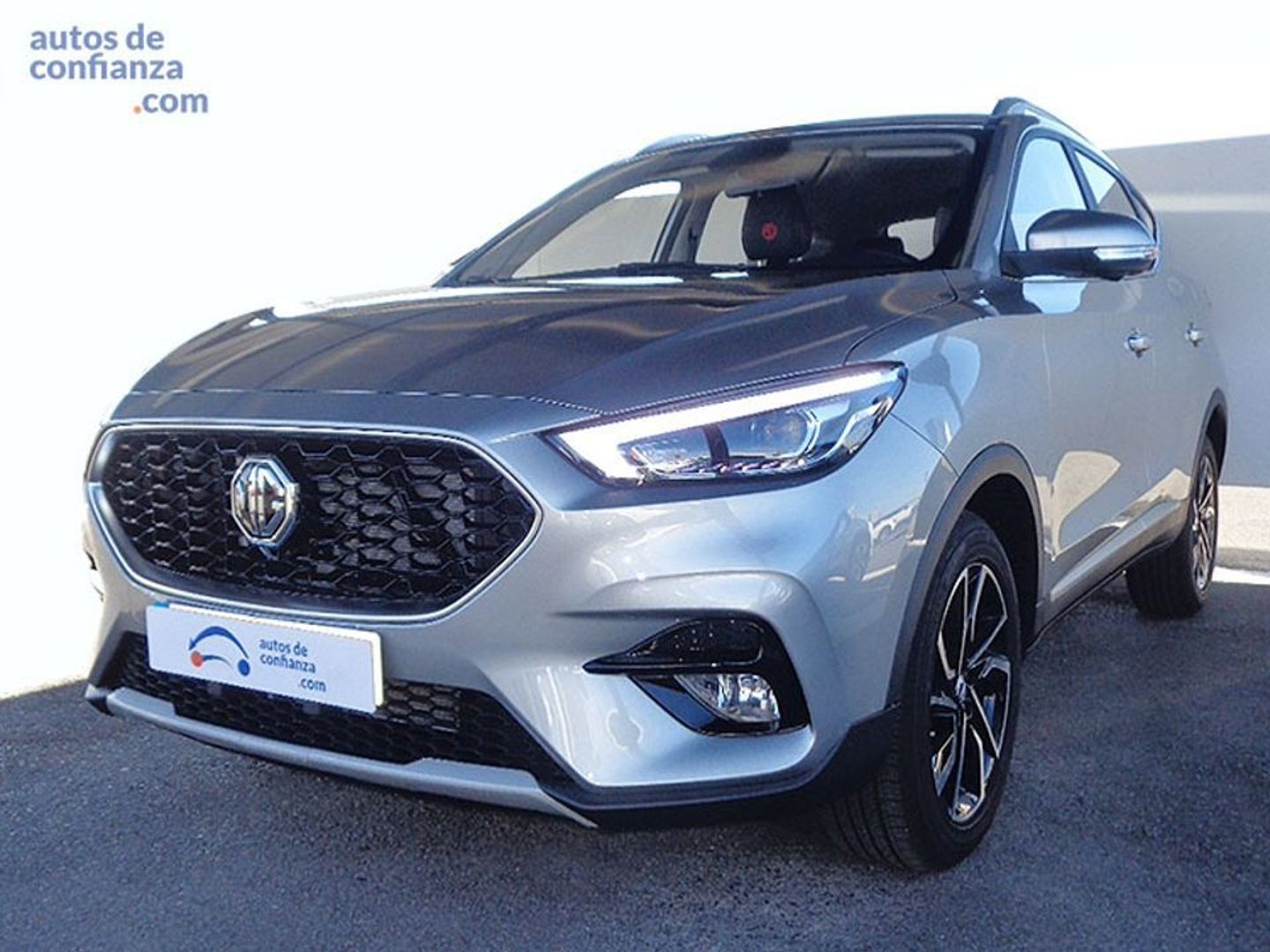 MG ZS 1.5 Luxury 78 kW (106 CV) Blanco All Terrain / Pick-up