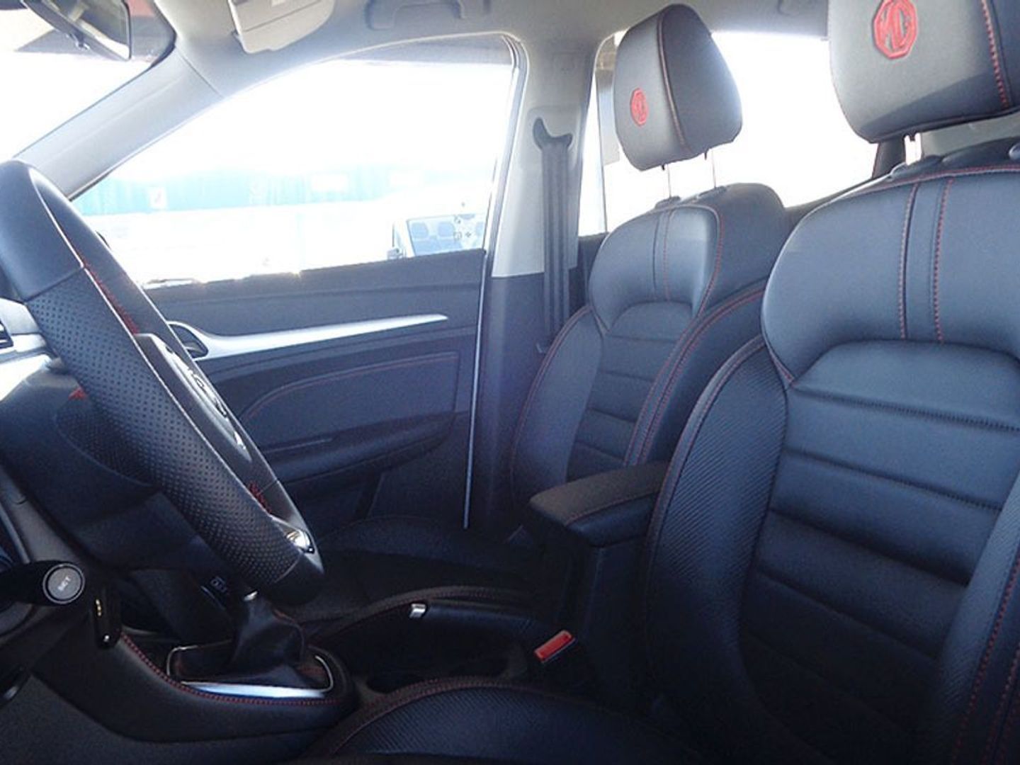 MG ZS 1.5 Luxury 78 kW (106 CV)