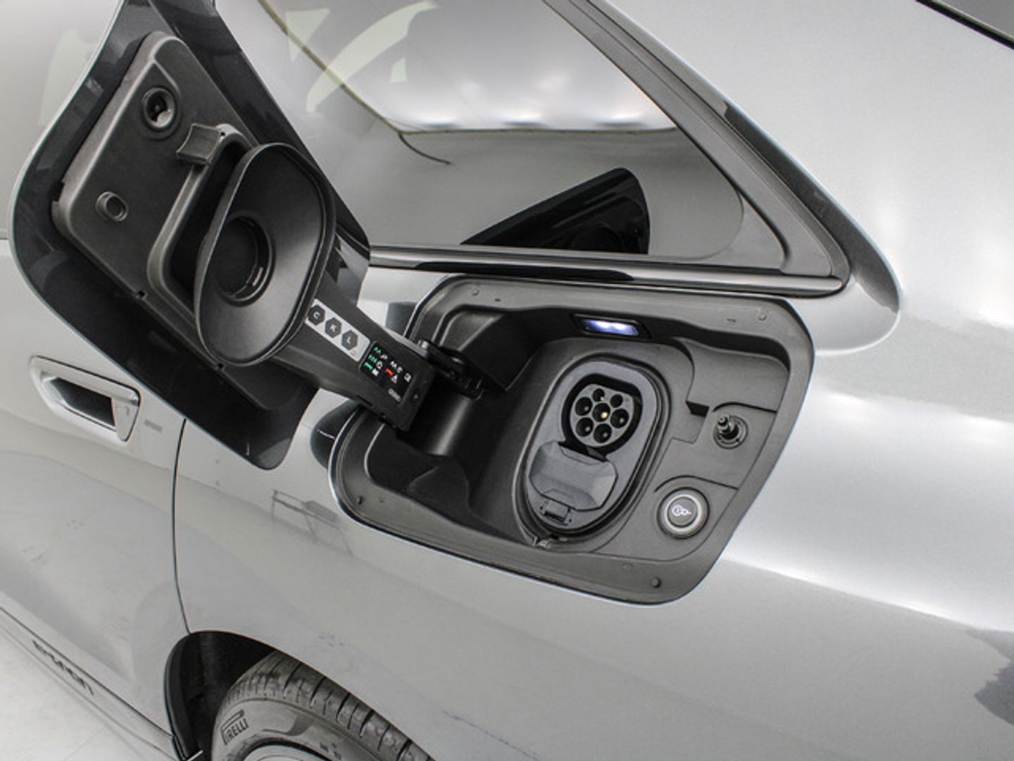 Audi A6 e-tron Avant S Line Performance 280 kW (381 CV)