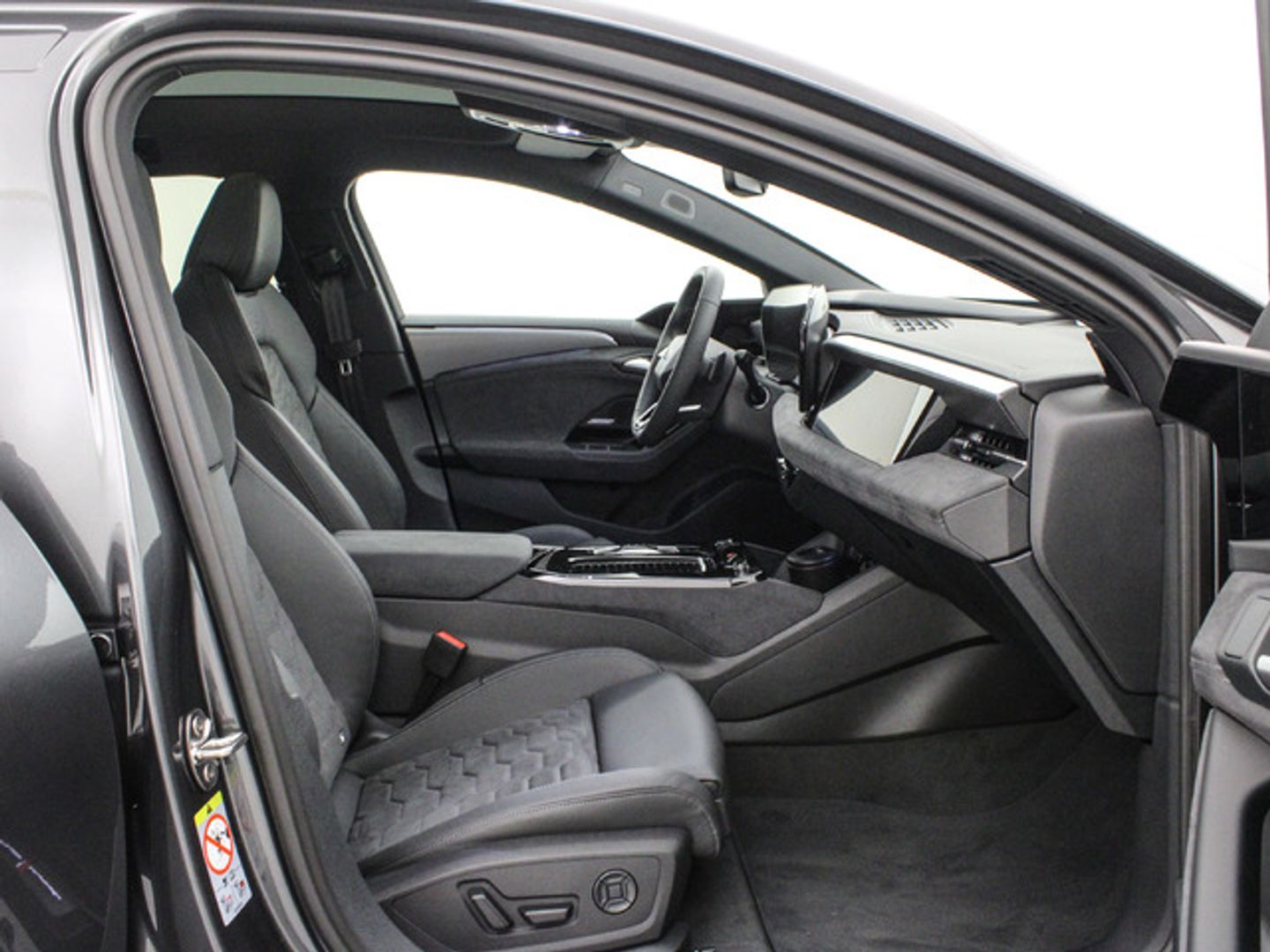 Audi A6 e-tron Avant S Line Performance 280 kW (381 CV)
