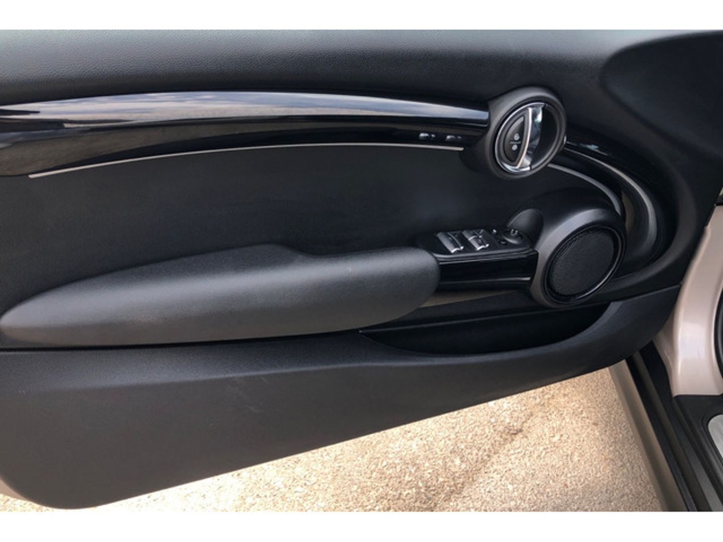 MINI MINI Cabrio Cooper 100 kW (136 CV)