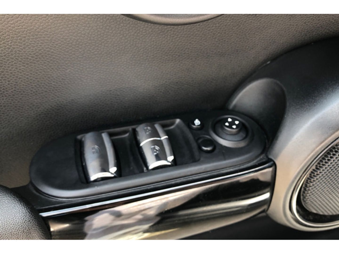 MINI MINI Cabrio Cooper 100 kW (136 CV)