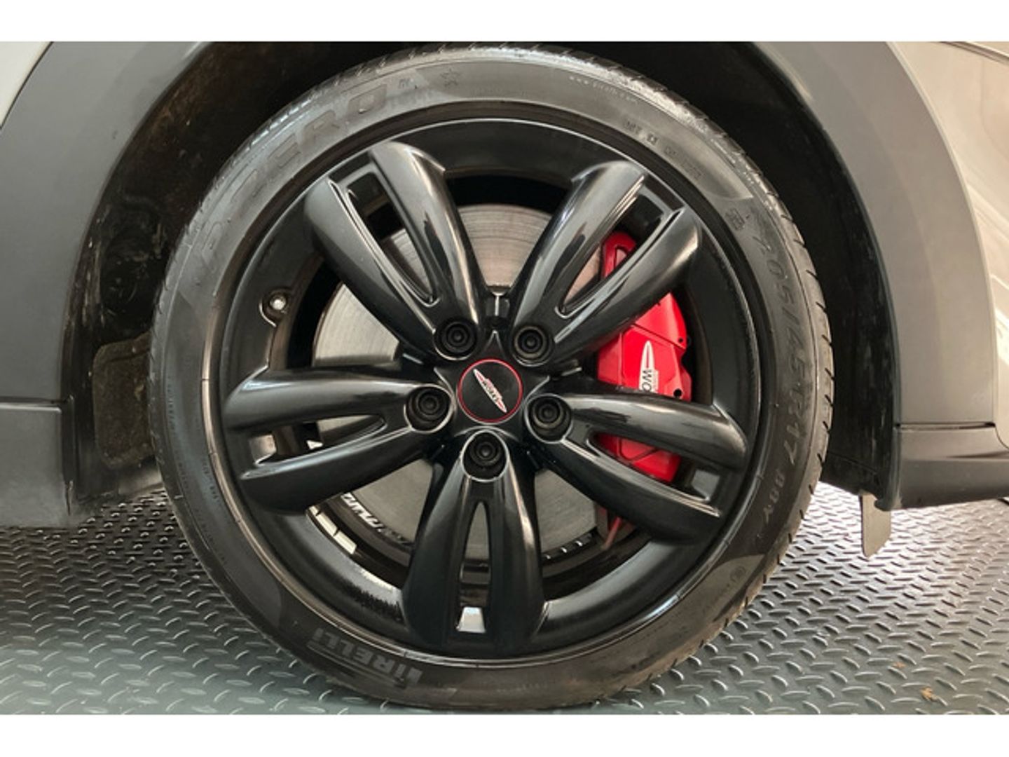 MINI MINI Cabrio John Cooper Works 170 kW (231 CV)