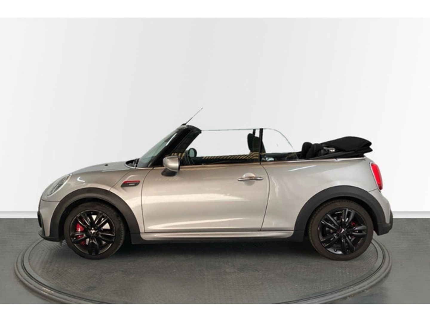 MINI MINI Cabrio John Cooper Works 170 kW (231 CV)