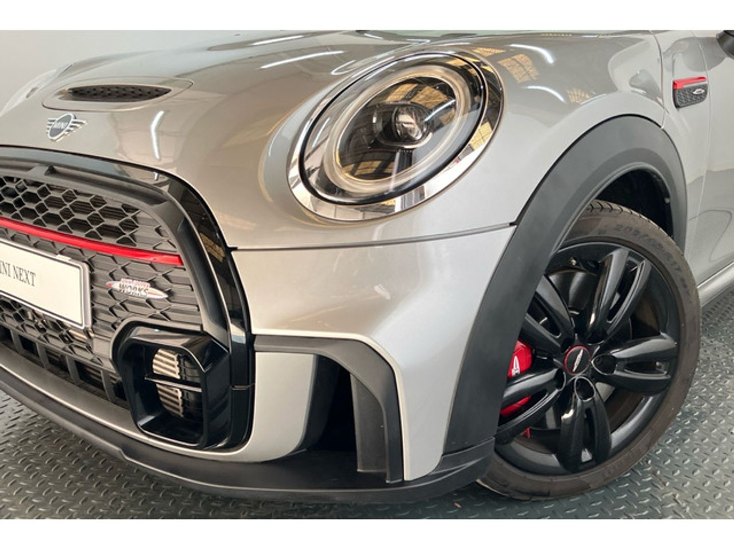 MINI MINI Cabrio John Cooper Works 170 kW (231 CV)