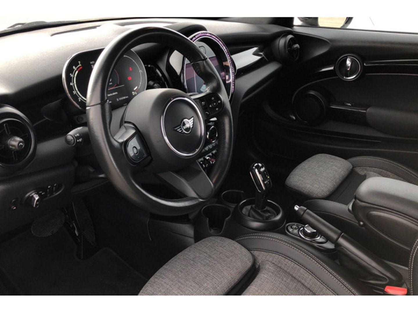 MINI MINI Cabrio Cooper 100 kW (136 CV)