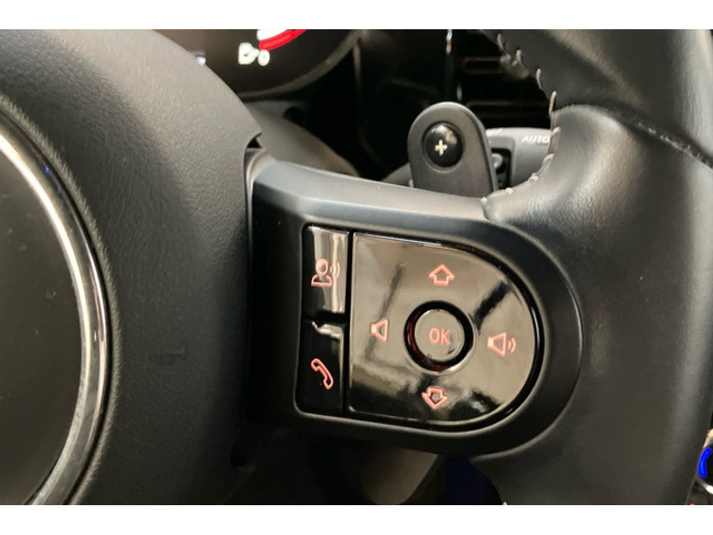 MINI MINI Cabrio John Cooper Works 170 kW (231 CV)