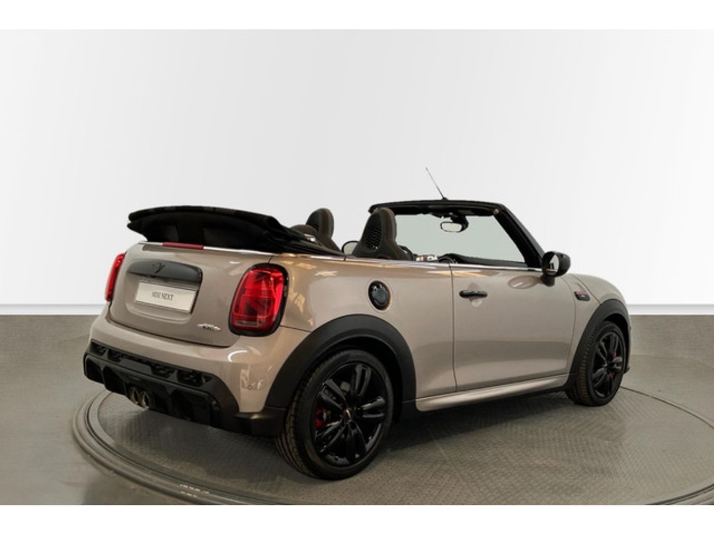MINI MINI Cabrio John Cooper Works 170 kW (231 CV)