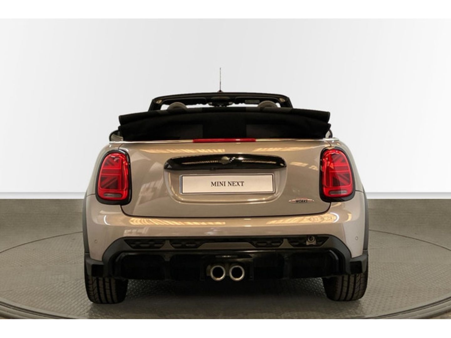 MINI MINI Cabrio John Cooper Works 170 kW (231 CV)