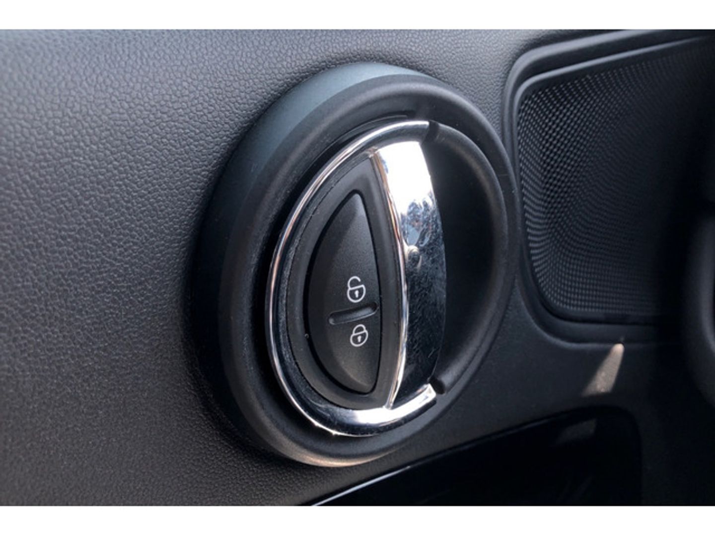 MINI MINI Countryman Cooper 100 kW (136 CV)