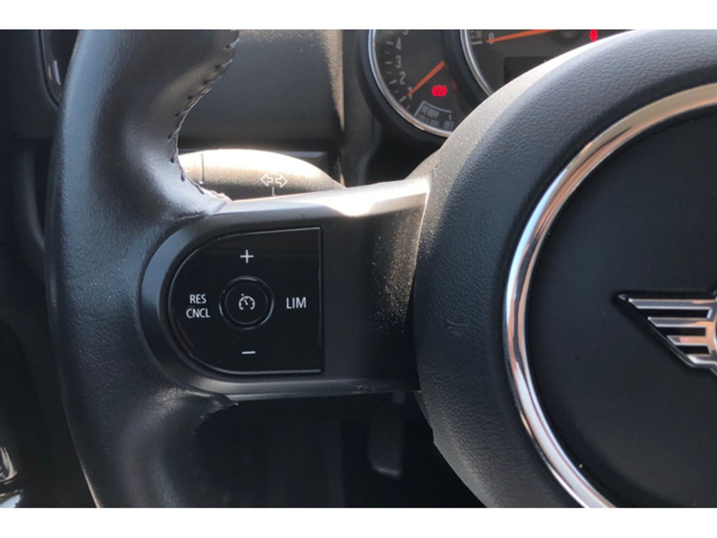 MINI MINI Countryman Cooper 100 kW (136 CV)