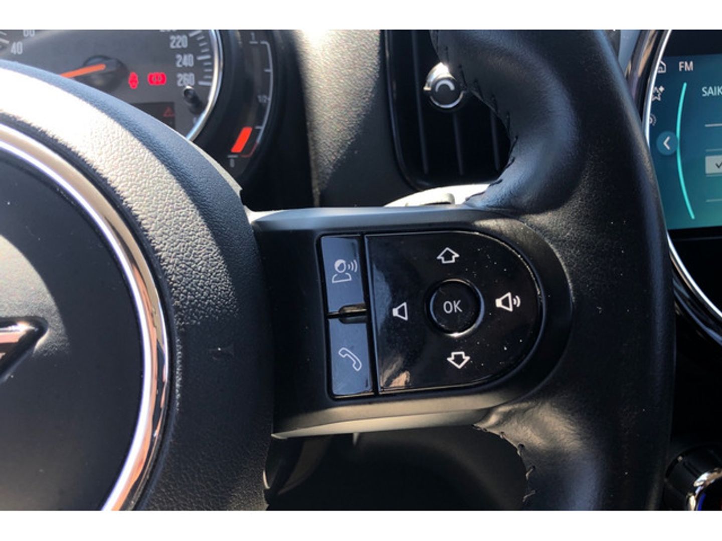MINI MINI Countryman Cooper 100 kW (136 CV)