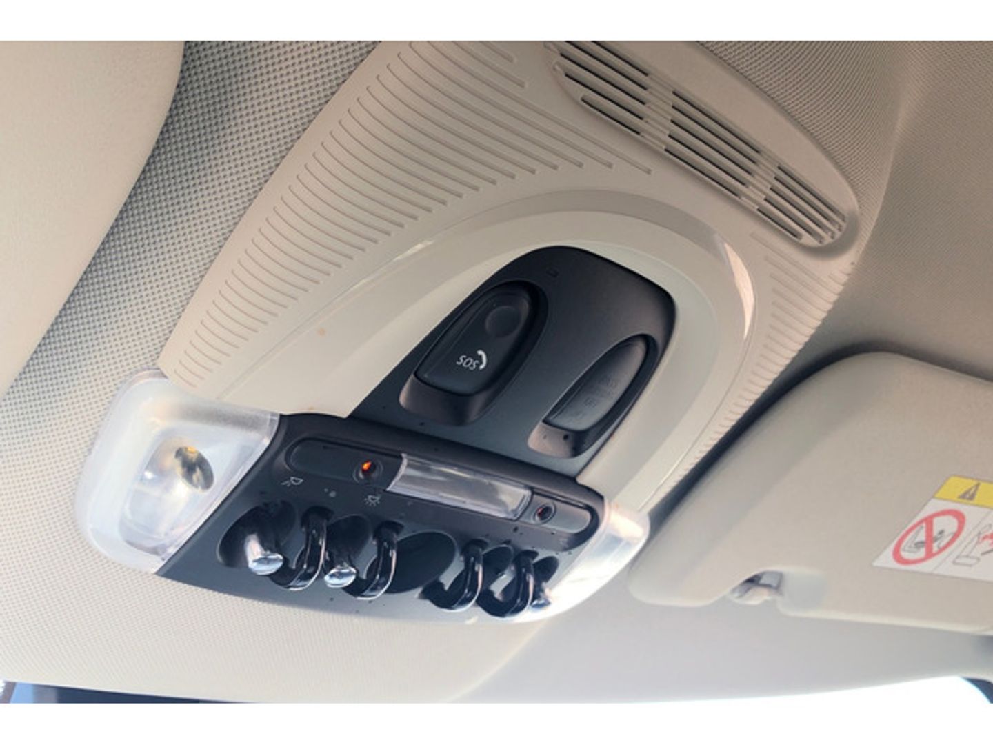 MINI MINI Countryman Cooper 100 kW (136 CV)
