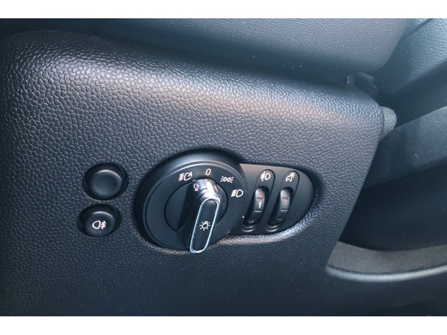 MINI MINI 5 Puertas Cooper 100 kW (136 CV)