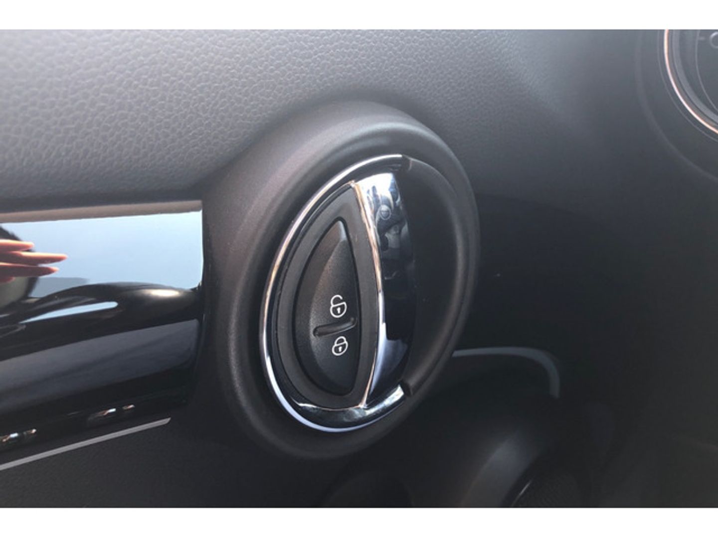MINI MINI 5 Puertas Cooper 100 kW (136 CV)
