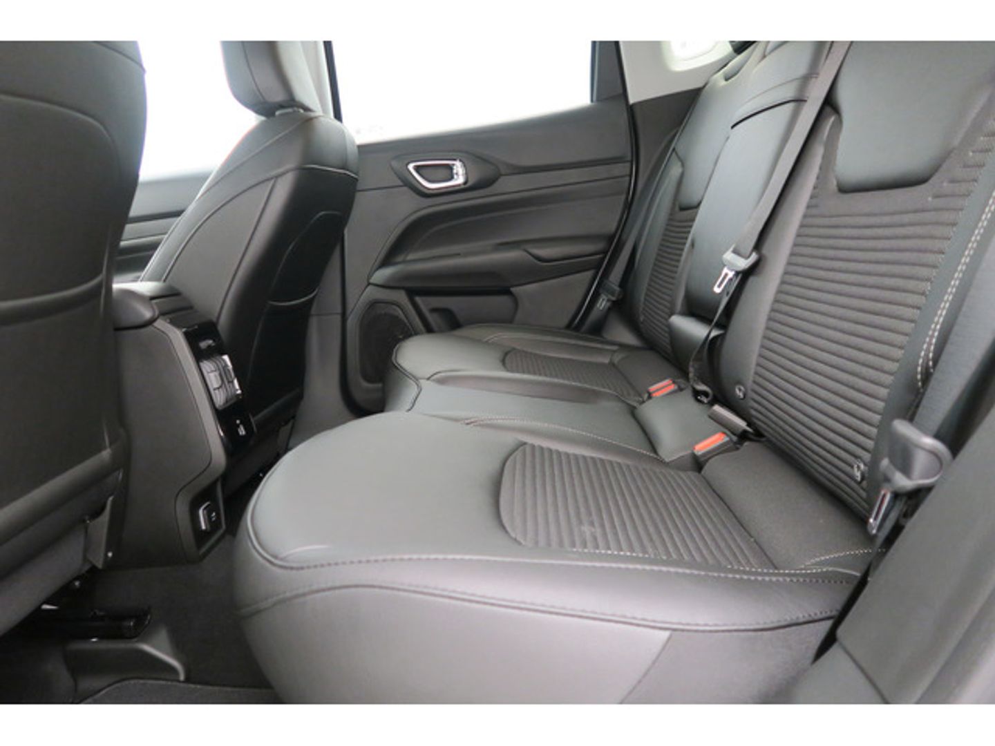 Jeep Compass 1.3 PHEV Limited AWD AT 140 kW (190 CV)
