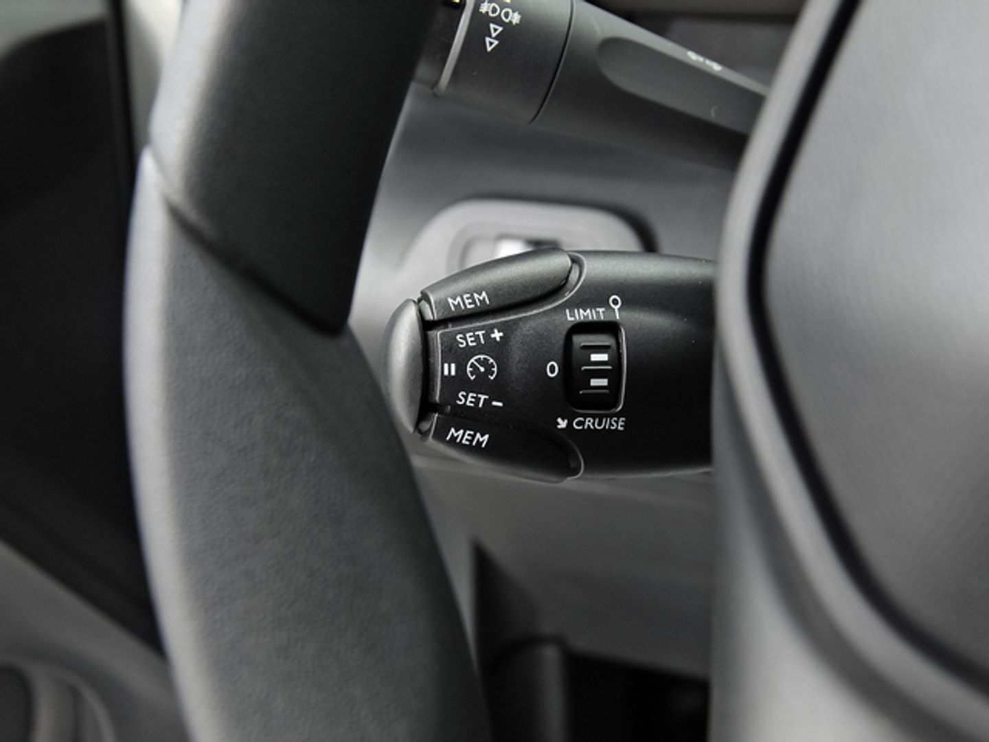 Peugeot Rifter BlueHDi 100 Active Standard 73 kW (100 CV)