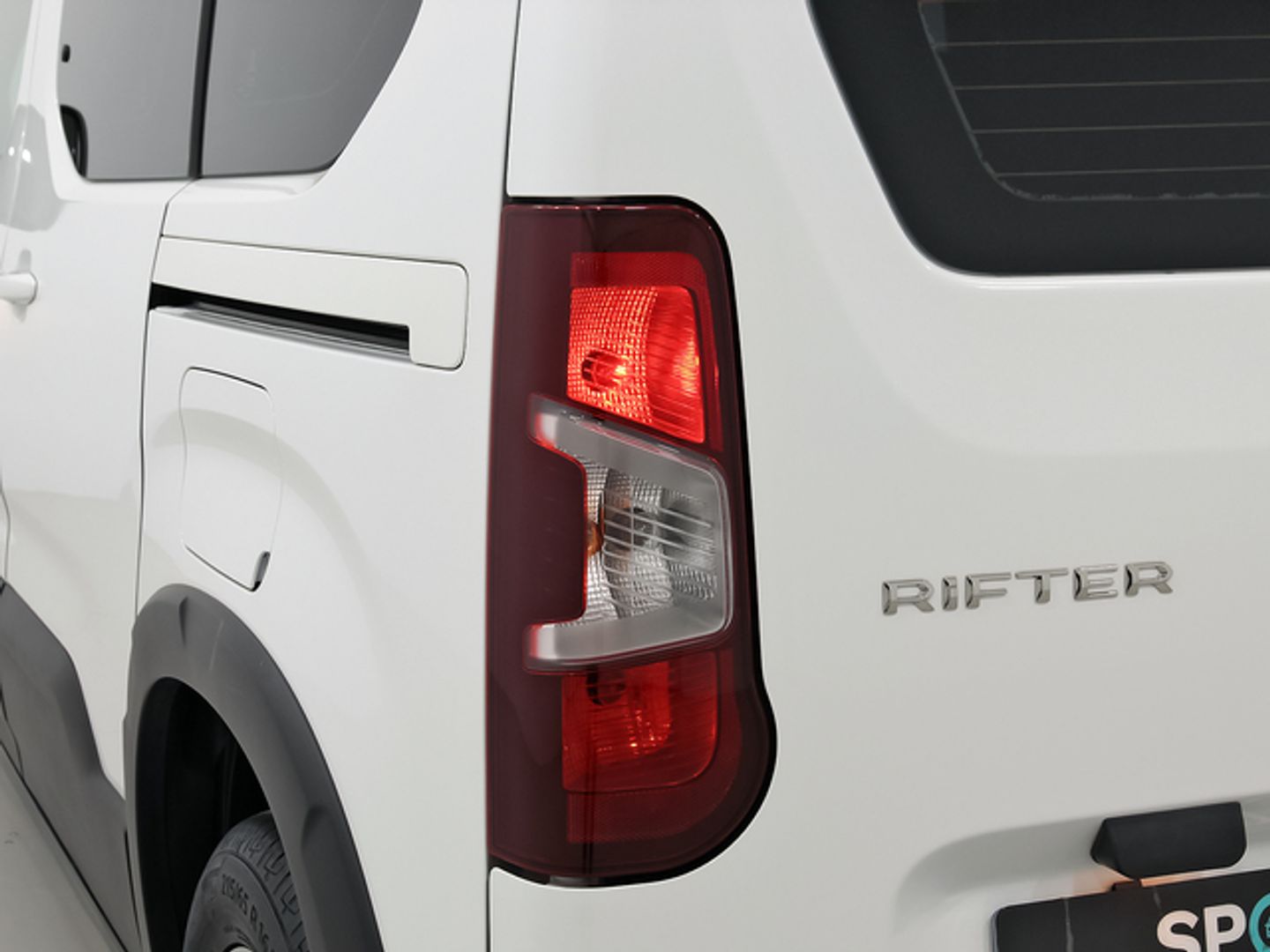 Peugeot Rifter BlueHDi 100 Active Standard 73 kW (100 CV)