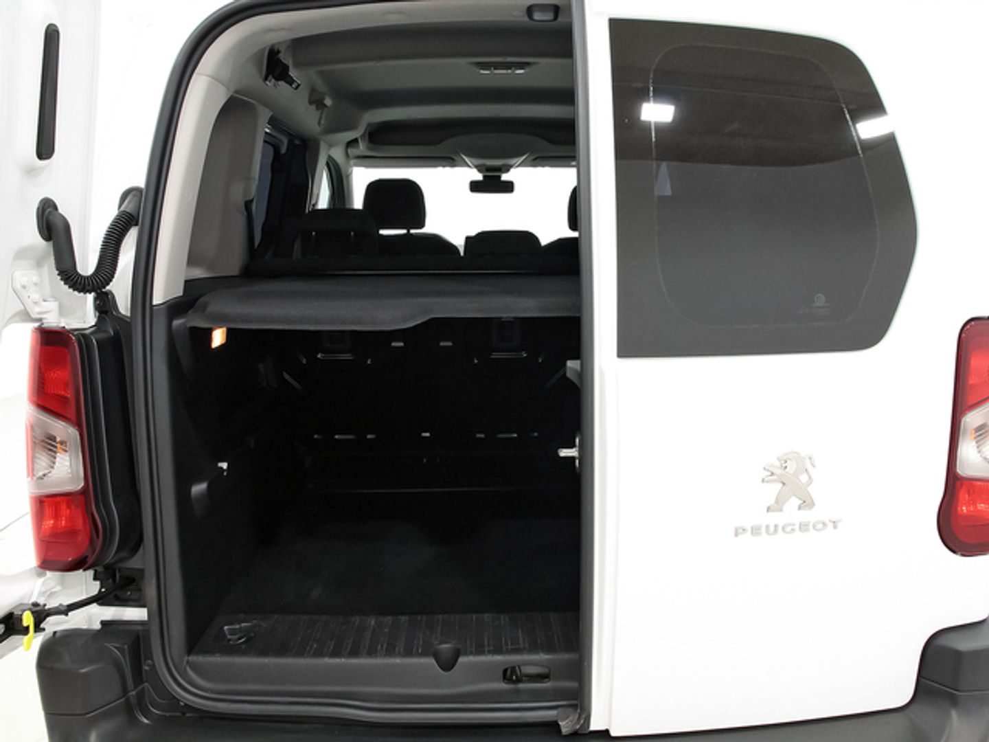 Peugeot Rifter BlueHDi 100 Active Standard 73 kW (100 CV)
