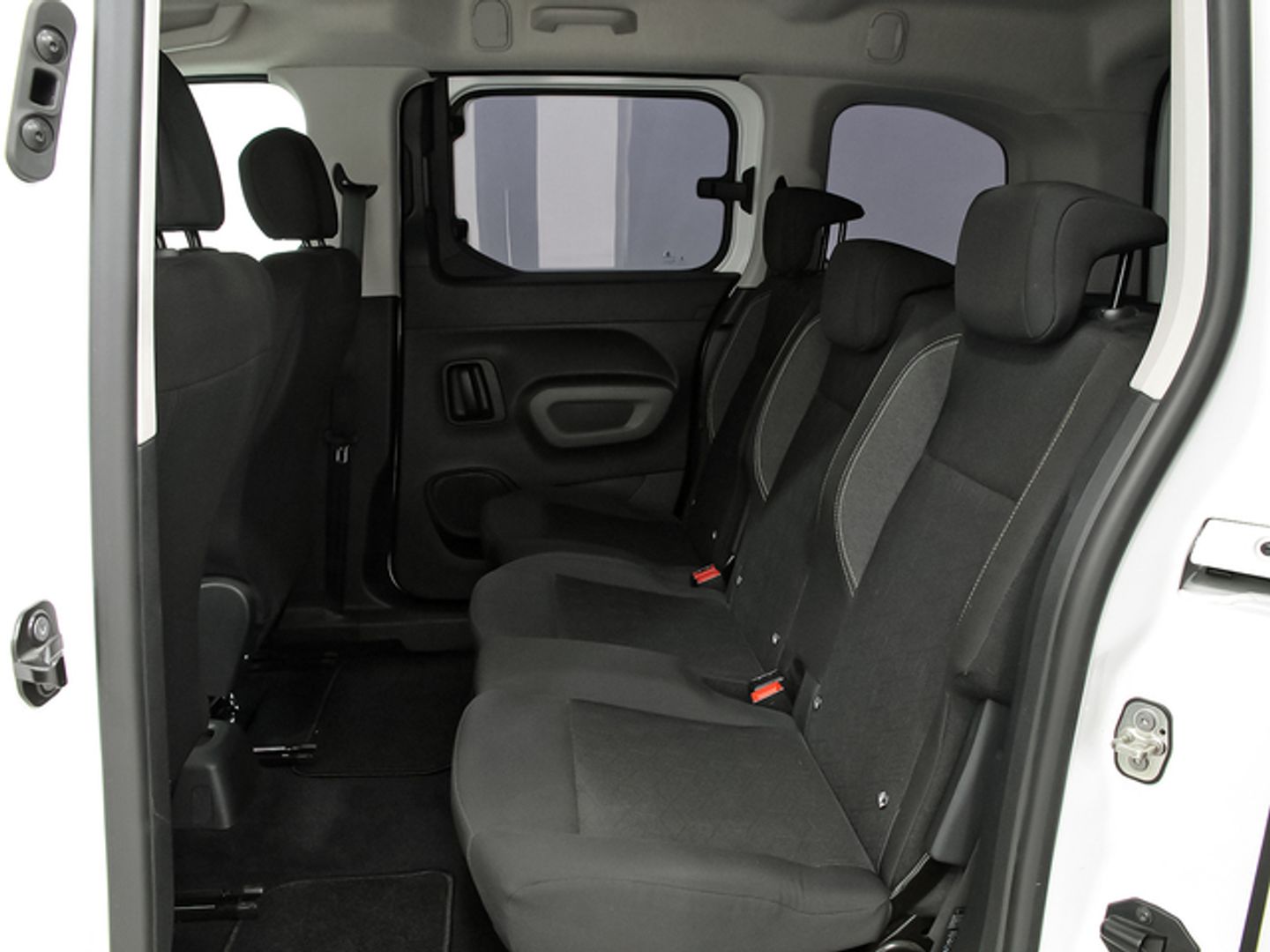 Peugeot Rifter BlueHDi 100 Active Standard 73 kW (100 CV)