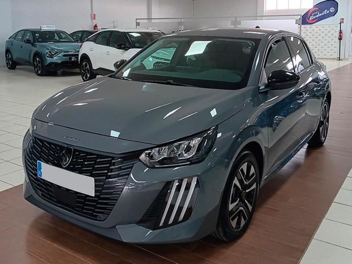 Peugeot 208 Allure Hybrid eDCS6 81 kW (110 CV)