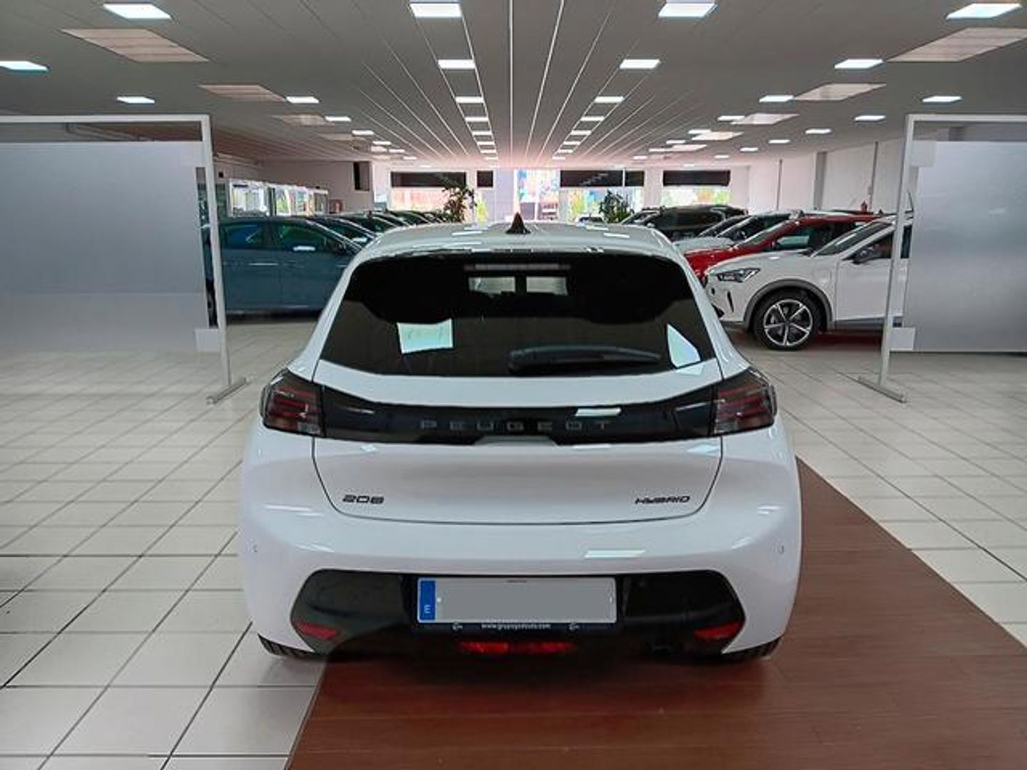Peugeot 208 Allure Hybrid eDCS6 81 kW (110 CV)
