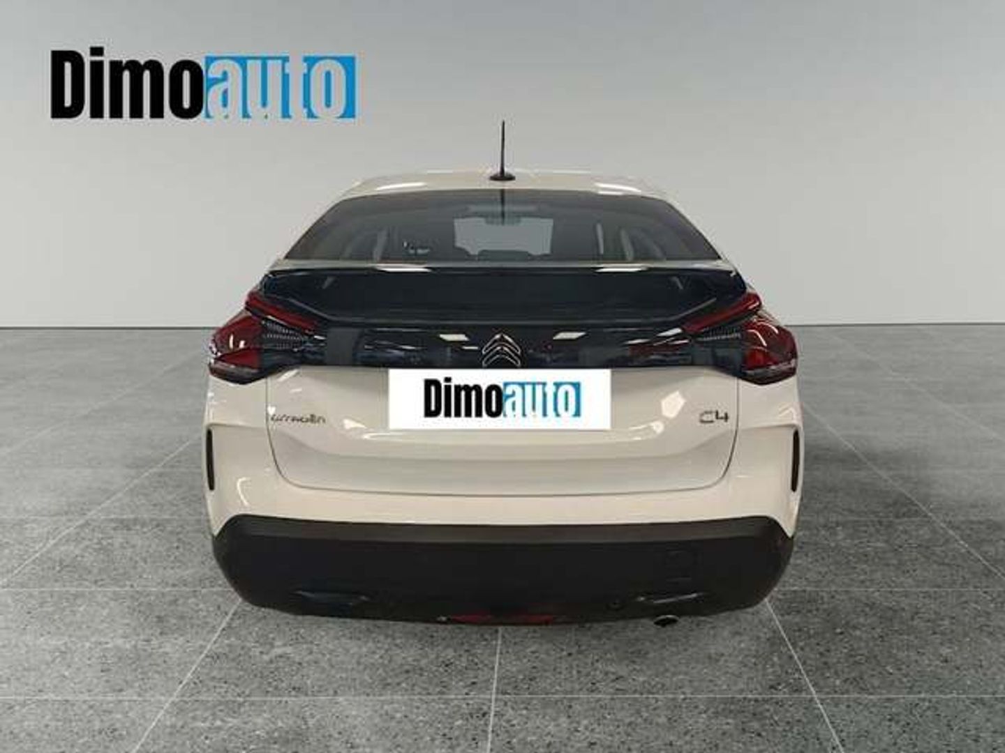 Citroen C4 BlueHDi 130 S&S Plus EAT8 96 kW (131 CV)