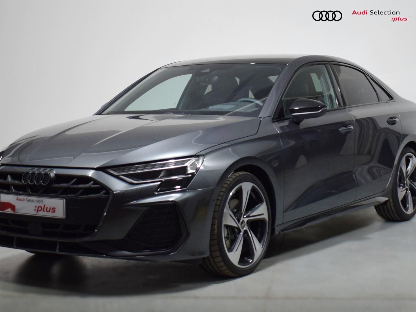 Audi A3 Sedan S line 35 TFSI 110 kW (150 CV) S tronic Gris Sedan