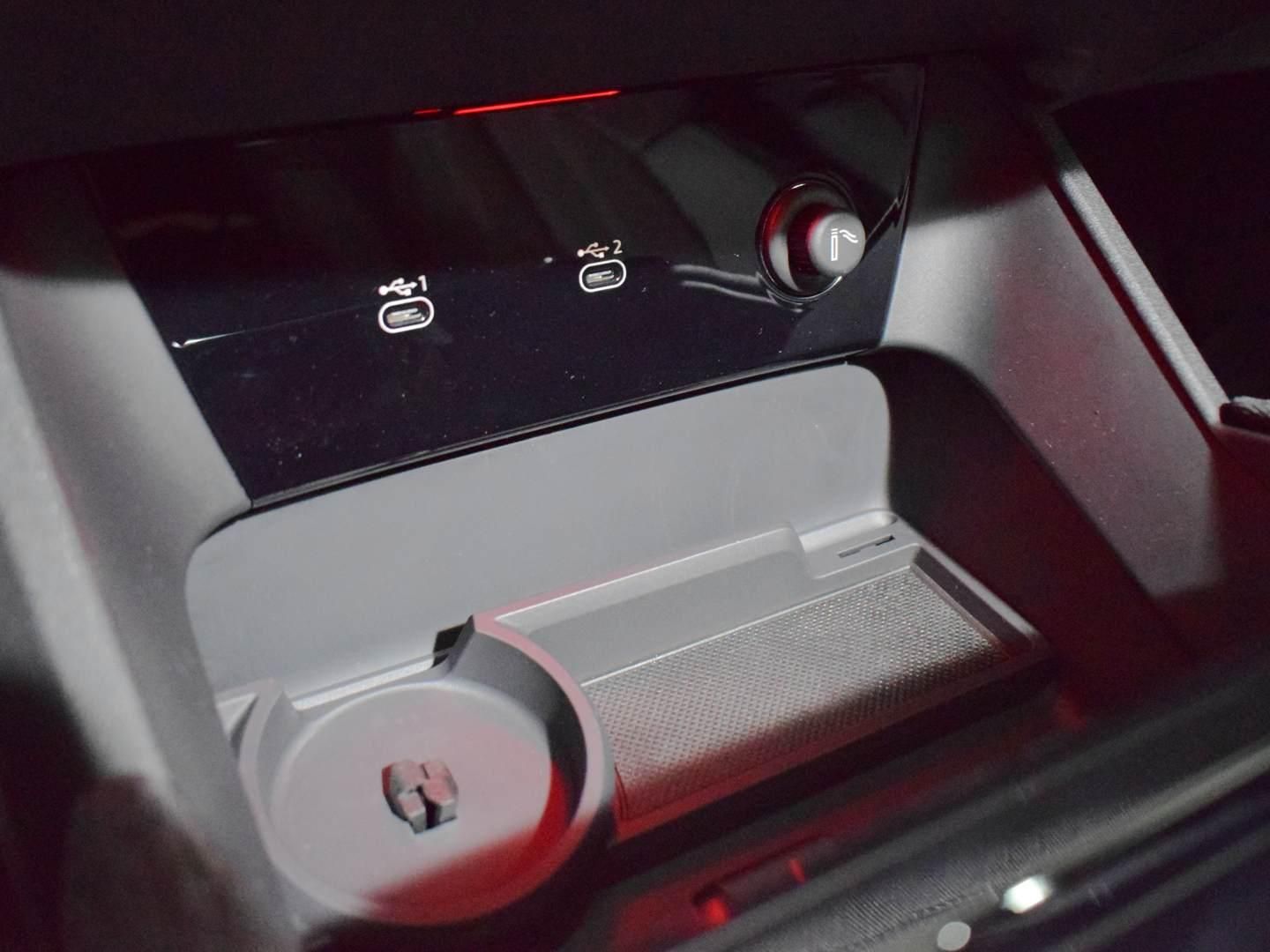 Audi Q6 e-tron S line Performance 240 kW (326 CV)