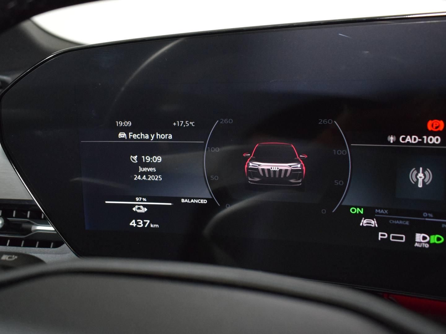 Audi Q6 e-tron S line Performance 240 kW (326 CV)