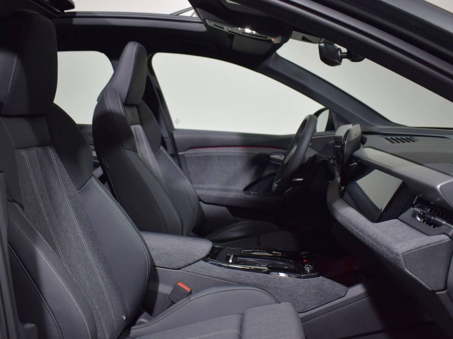 Audi Q6 e-tron S line Performance 240 kW (326 CV)