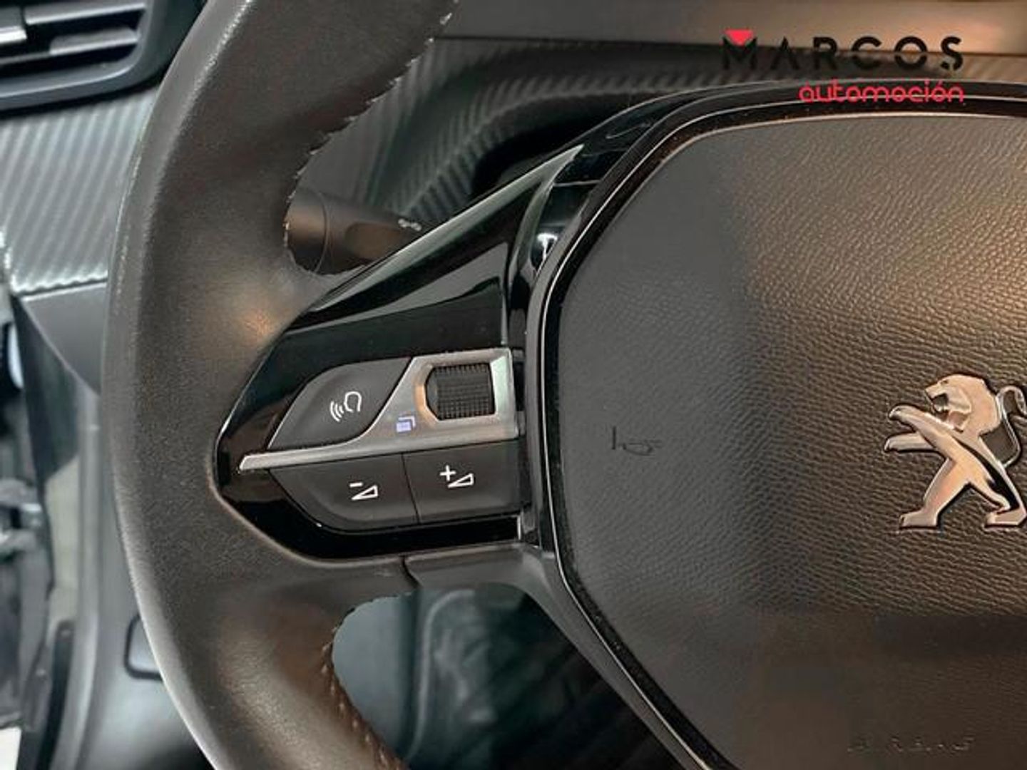 Peugeot 208 PureTech 100 Allure 75 kW (100 CV)
