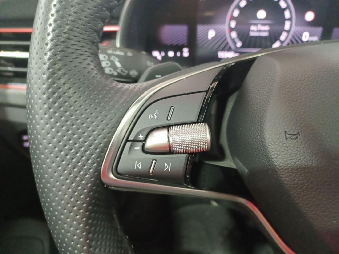 Skoda Scala Design 1.0 TSI DSG 85 kW (115 CV)