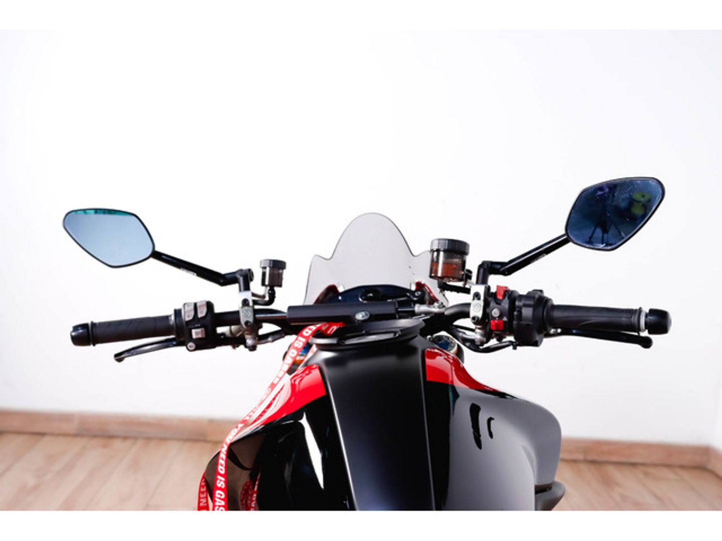 Ducati Monster 950 SP