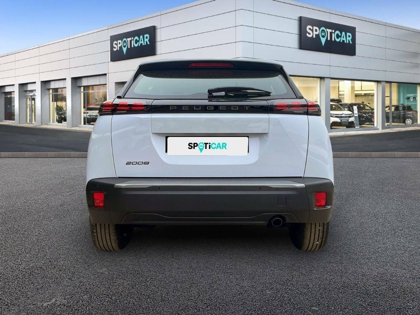 Peugeot 2008 Style Hybrid 136 eDCS6 100 kW (136 CV)