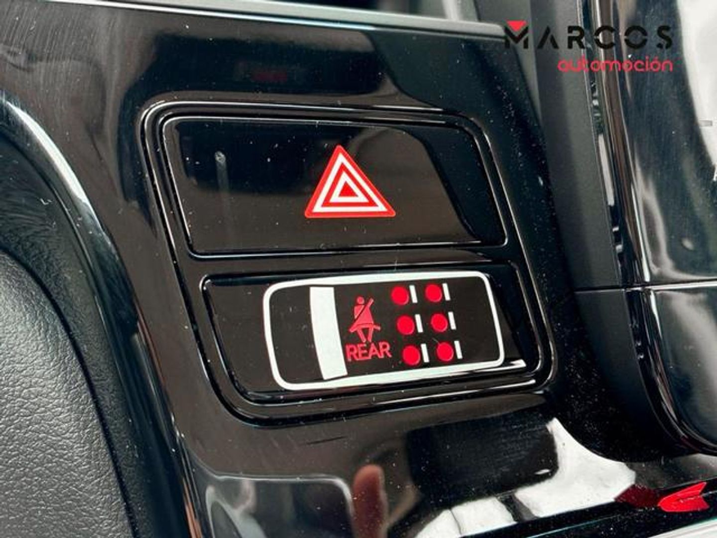 Hyundai Staria 1.6 TGDI HEV Tecno 9S 6AT 167 kW (225 CV)