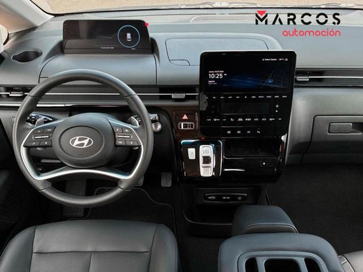 Hyundai Staria 1.6 TGDI HEV Tecno 9S 6AT 167 kW (225 CV)