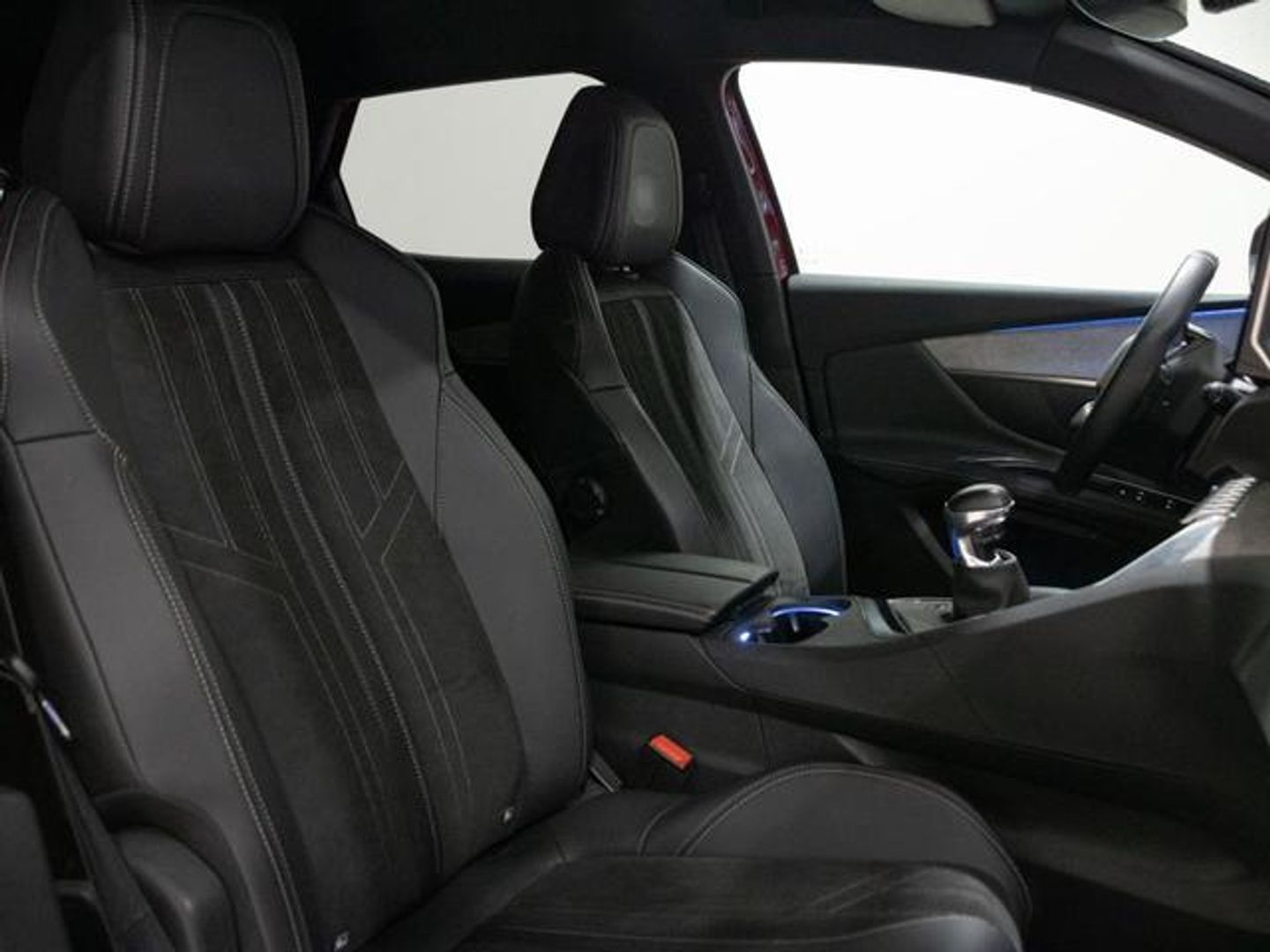 Peugeot 3008 PureTech 130 S&S Allure 96 kW (130 CV)