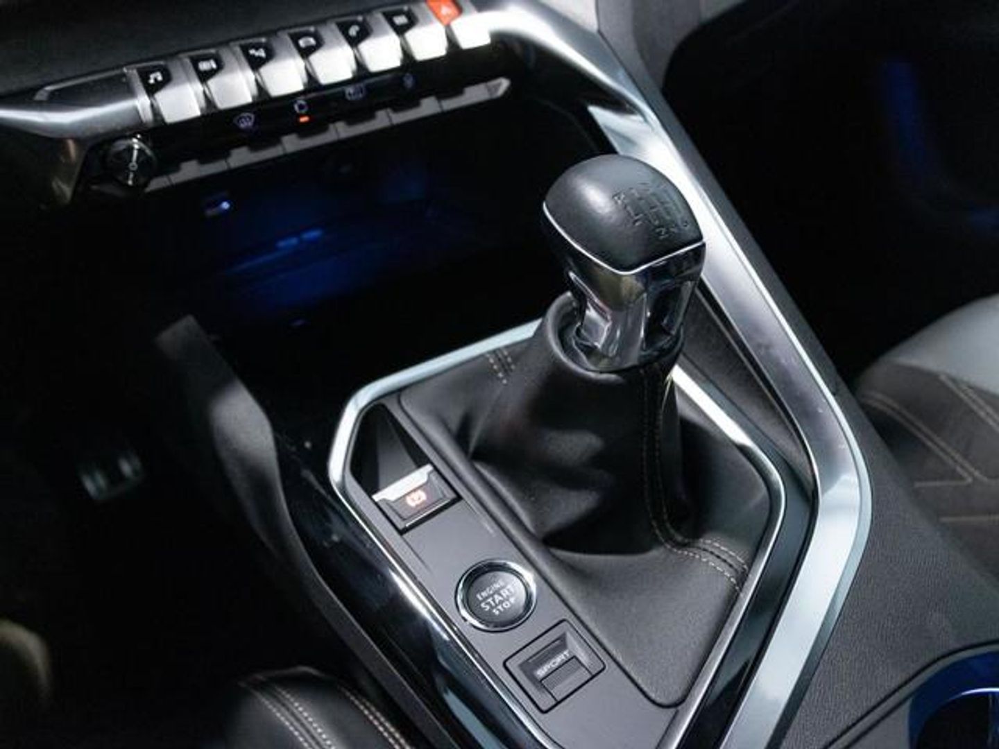 Peugeot 3008 PureTech 130 S&S Allure 96 kW (130 CV)