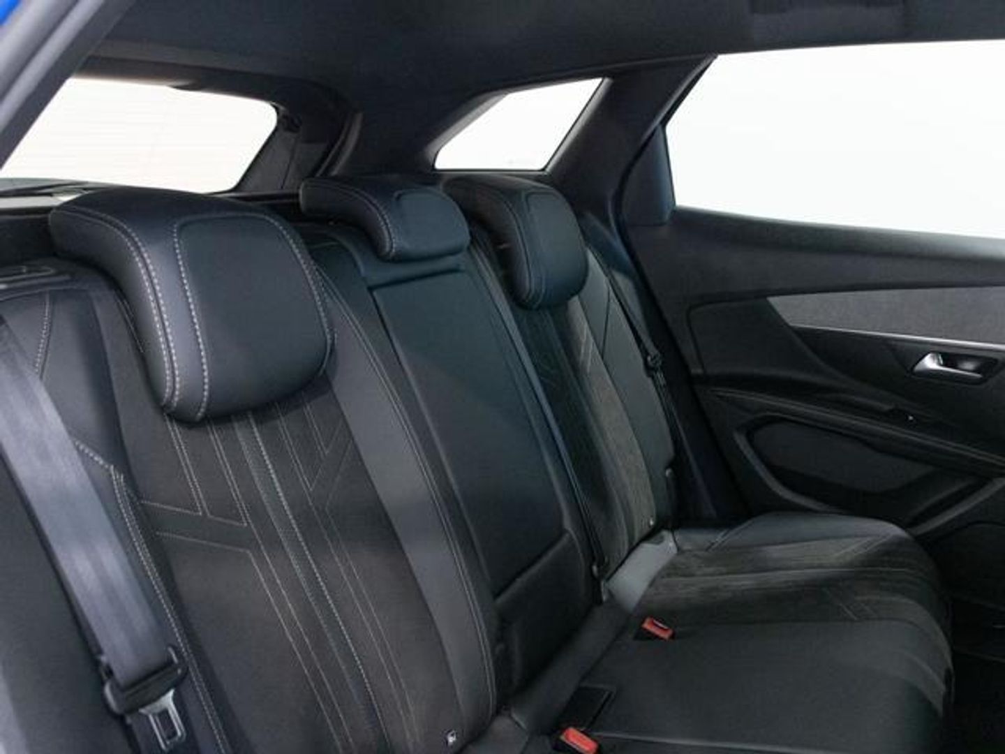 Peugeot 3008 PureTech 130 S&S Allure 96 kW (130 CV)