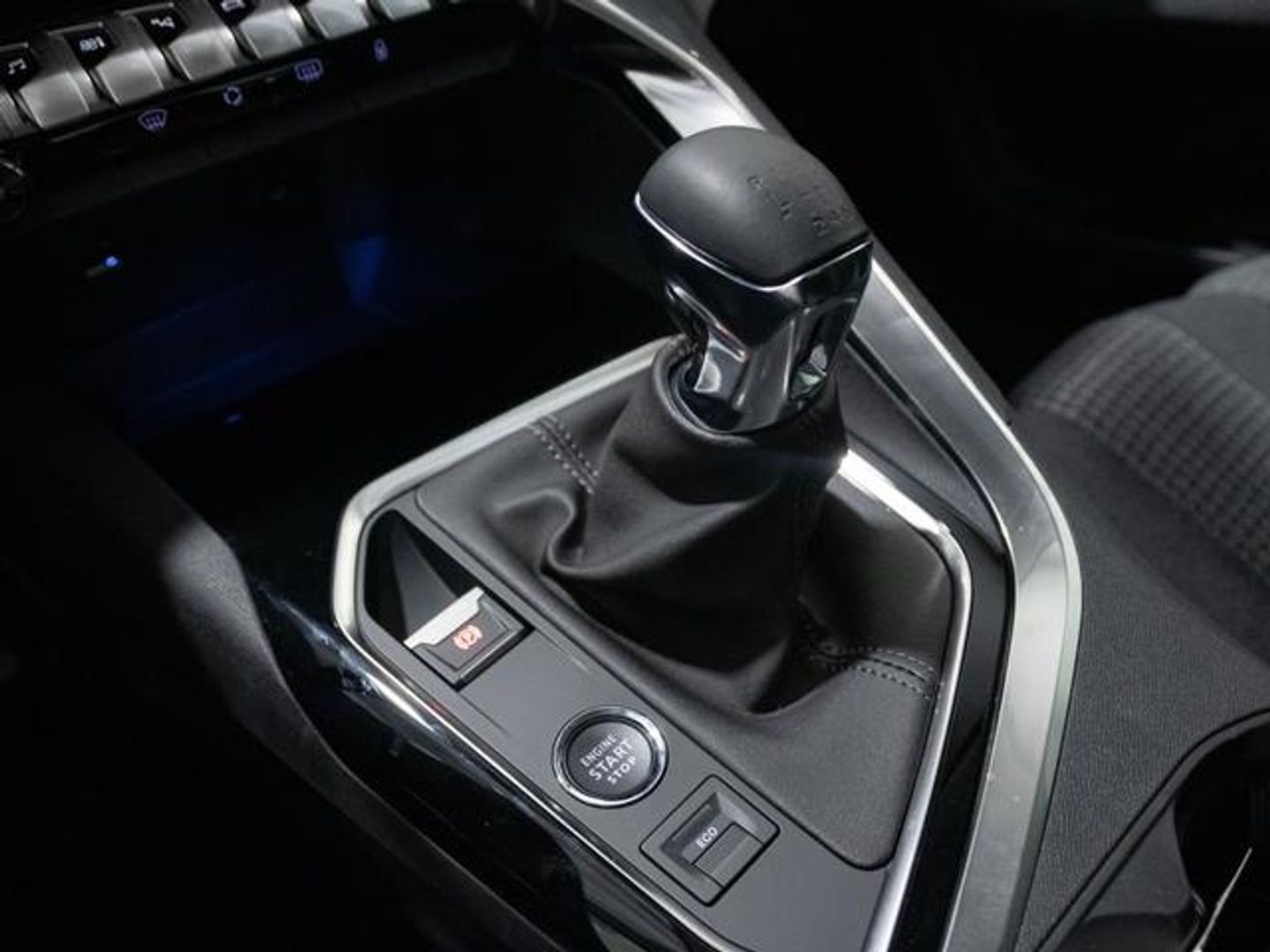 Peugeot 3008 PureTech 130 S&S Active Pack 96 kW (130 CV)