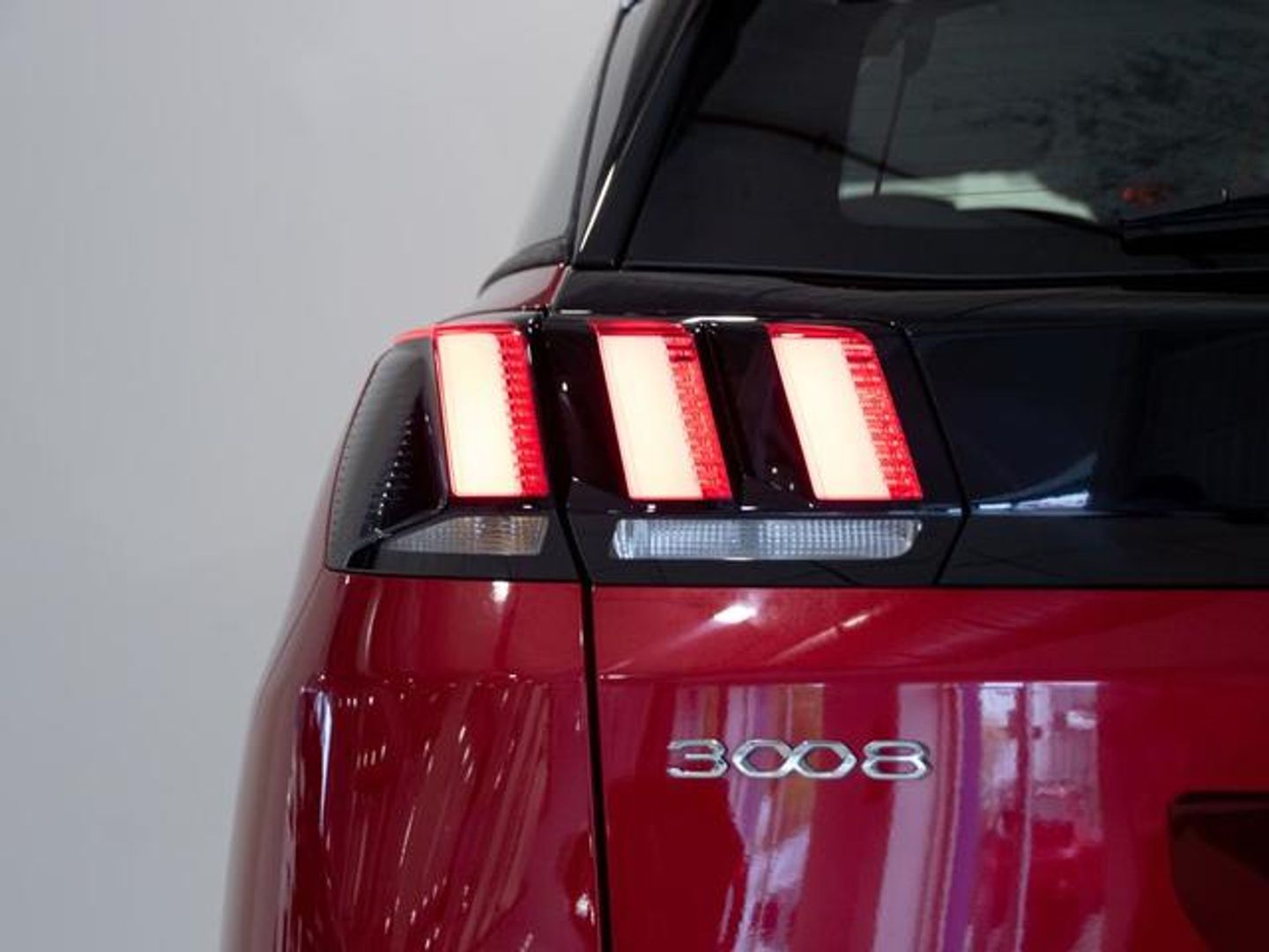 Peugeot 3008 PureTech 130 S&S Active Pack 96 kW (130 CV)