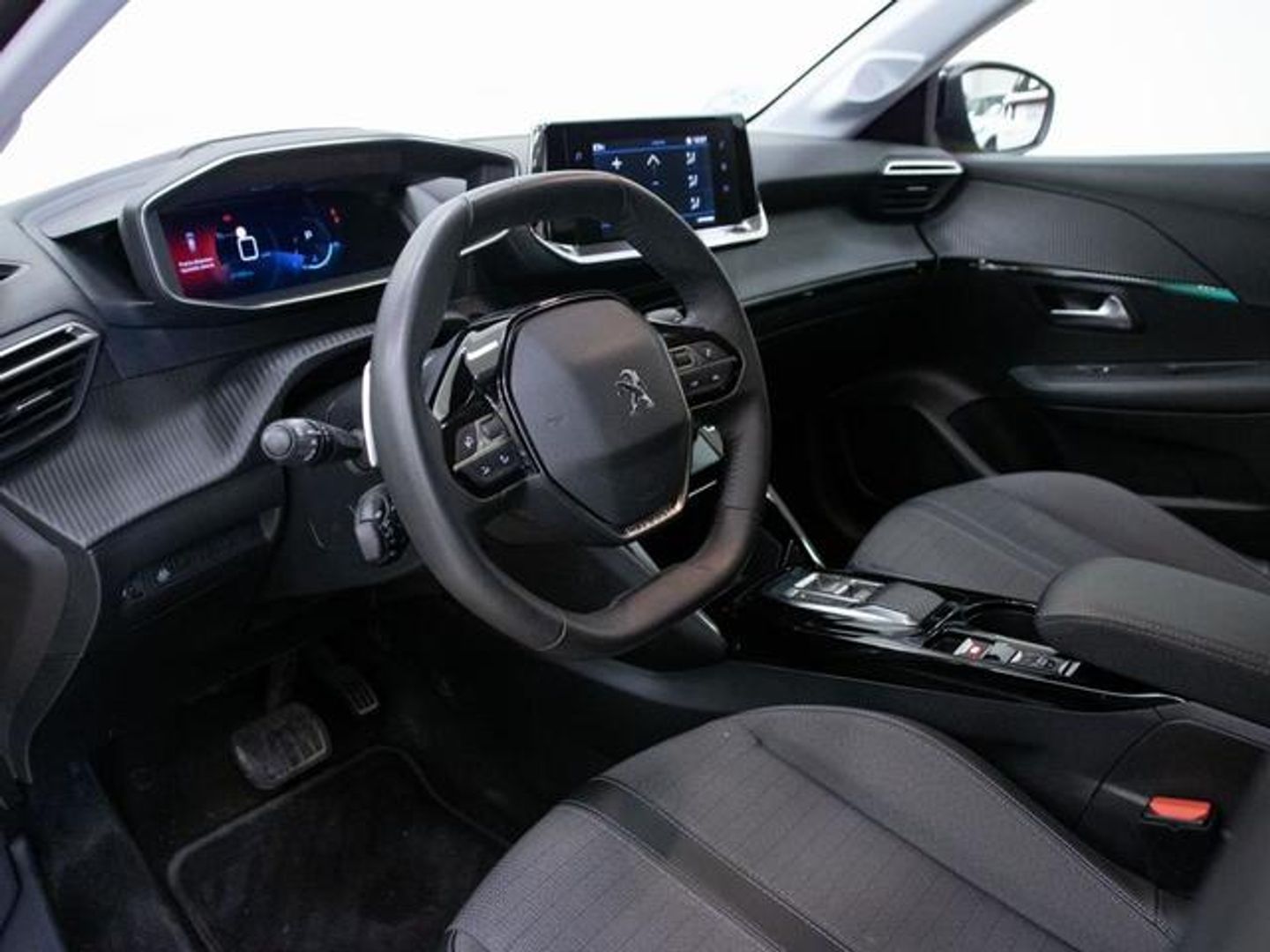 Peugeot 208 PureTech 100 Allure Pack EAT8 75 kW (100 CV)