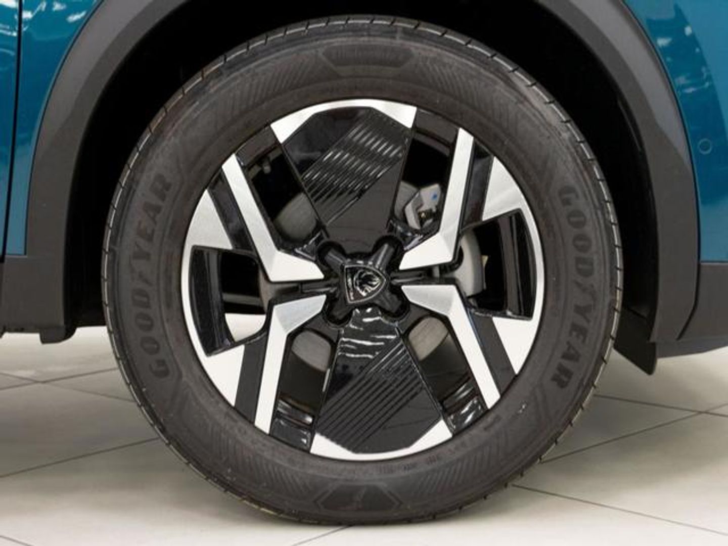 Peugeot 2008 PureTech 100 S&S Allure 75 kW (100 CV)